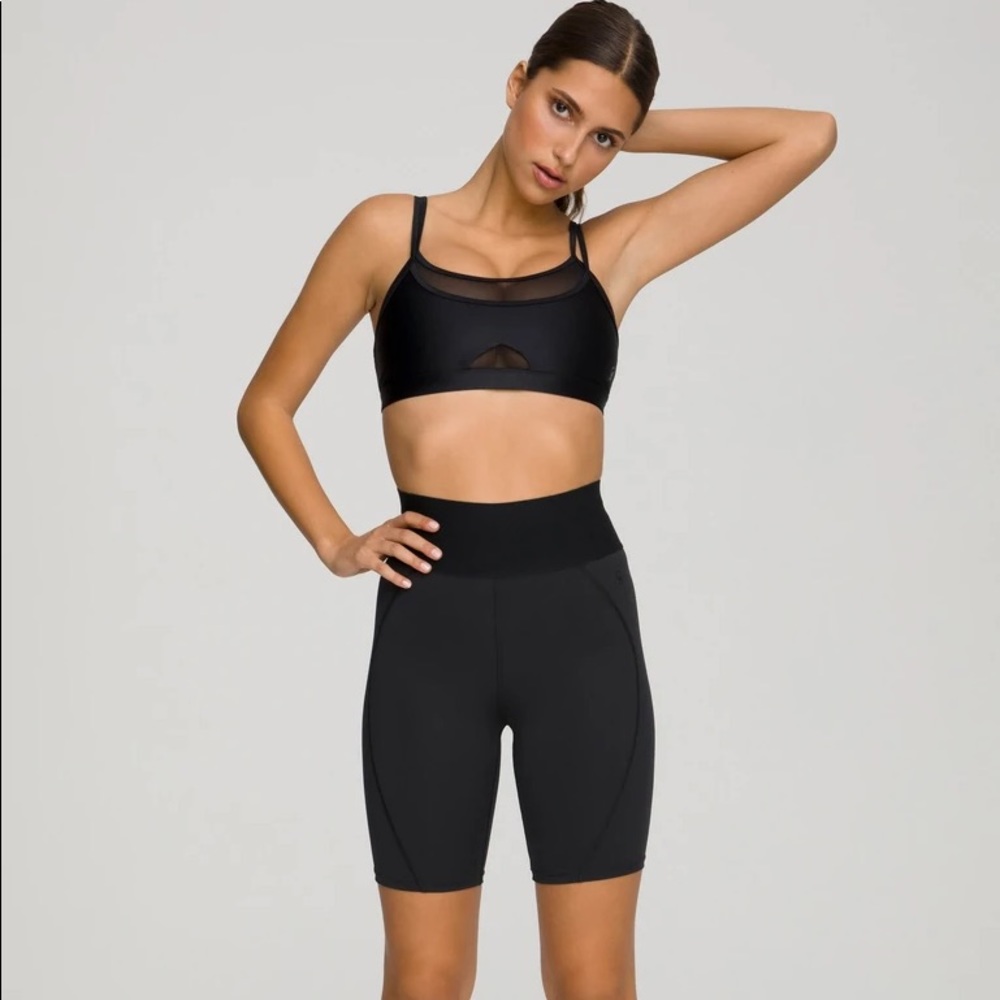 Good American Icon Bike Short